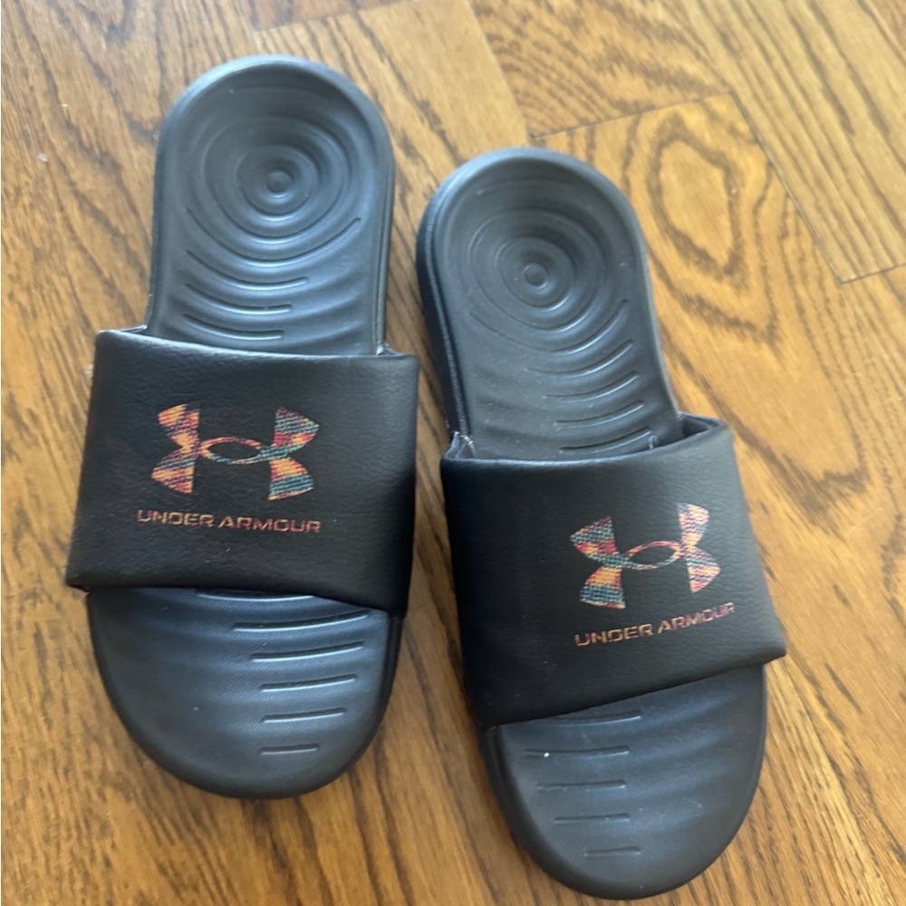 Under Armour Black Slides with Logo